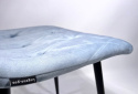 Błękitne krzesło tapicerowane Borgo Velvet Light Blue firmy Lugano