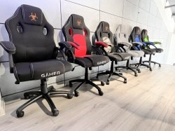 Czarny fotel obrotowy dla gracza i do biurka Carrera M Black Czarny fotel obrotowy dla gracza i do biurka Carrera M Black