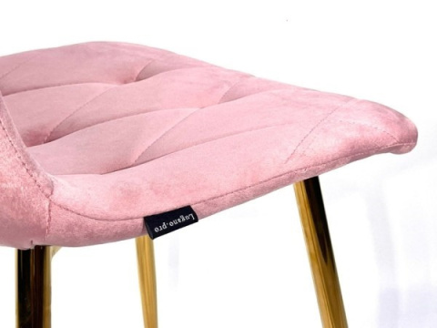 Różowe krzesło tapicerowane Borgo Velvet Pink marki Lugano Różowe krzesło tapicerowane Borgo Velvet Pink marki Lugano
